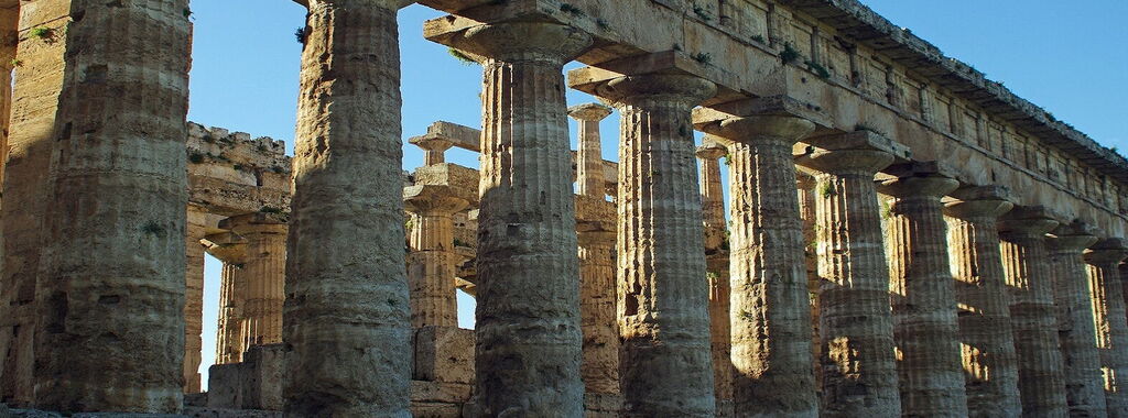Colonne di un tempio greco a Paestum
