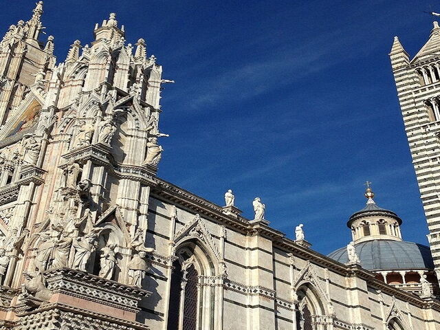 The Cathedral of Siena and the Uncovered Pavement: an Unmissable Visit