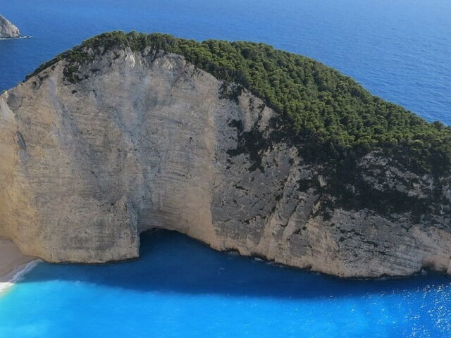 The Most Romantic Islands in Greece to Visit in Couple