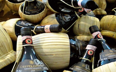 The Legend Behind the Black Rooster of Chianti Classico