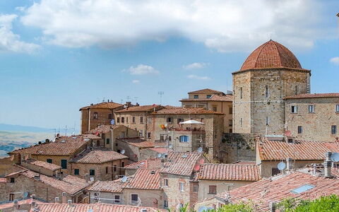 10 Beautiful Things to See in Volterra