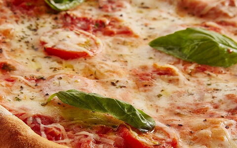 10 Traditional Food to Taste in Naples and Campania