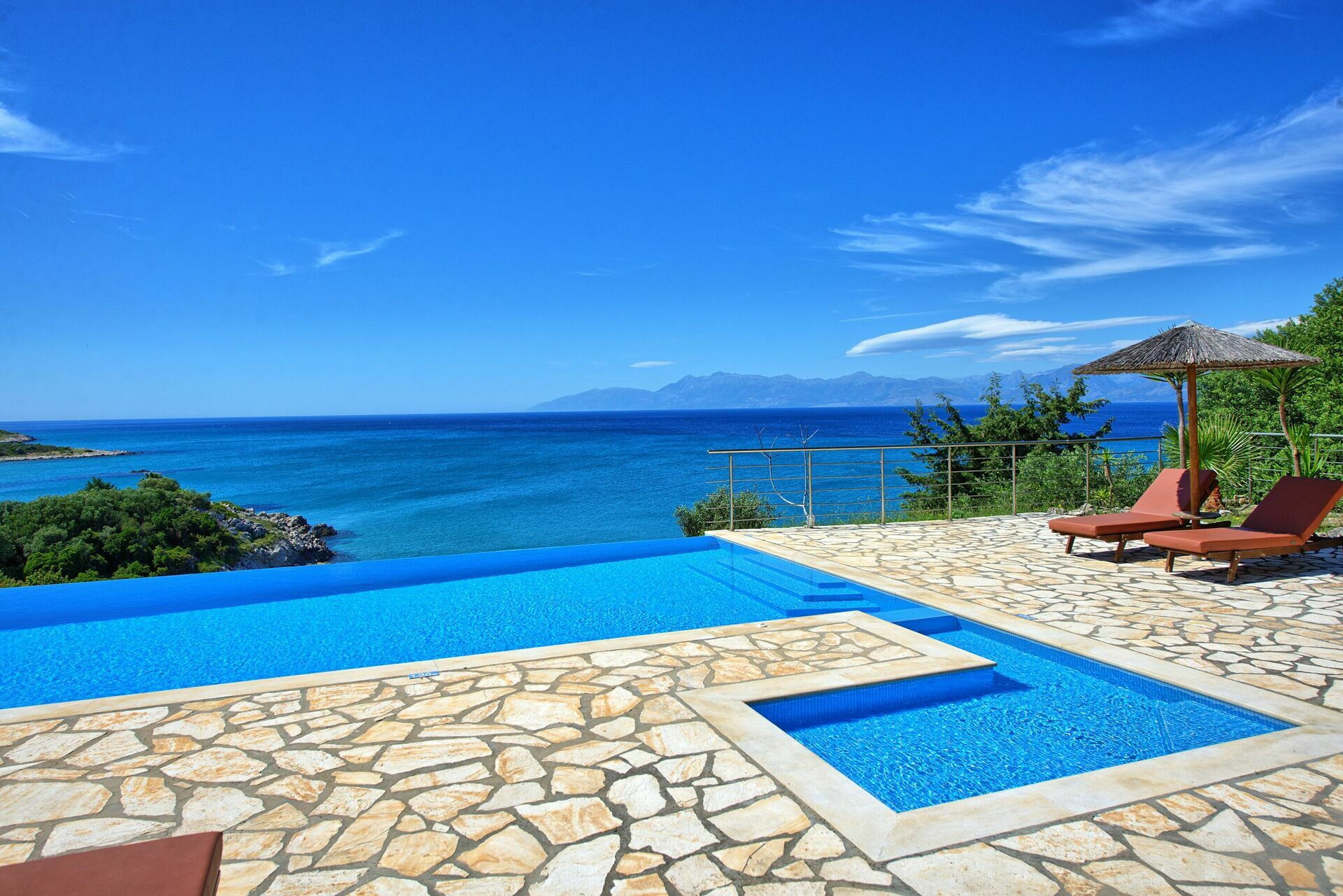 Vetrina della pasticceria