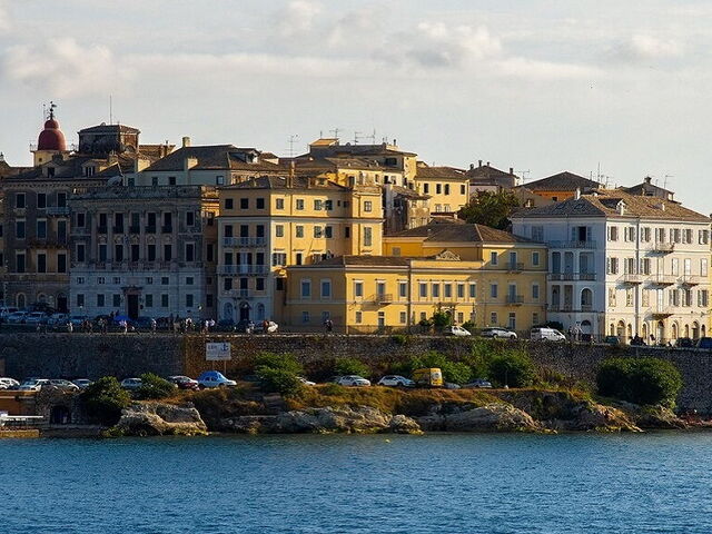 Corfu Town, What to See During a Perfect City Tour