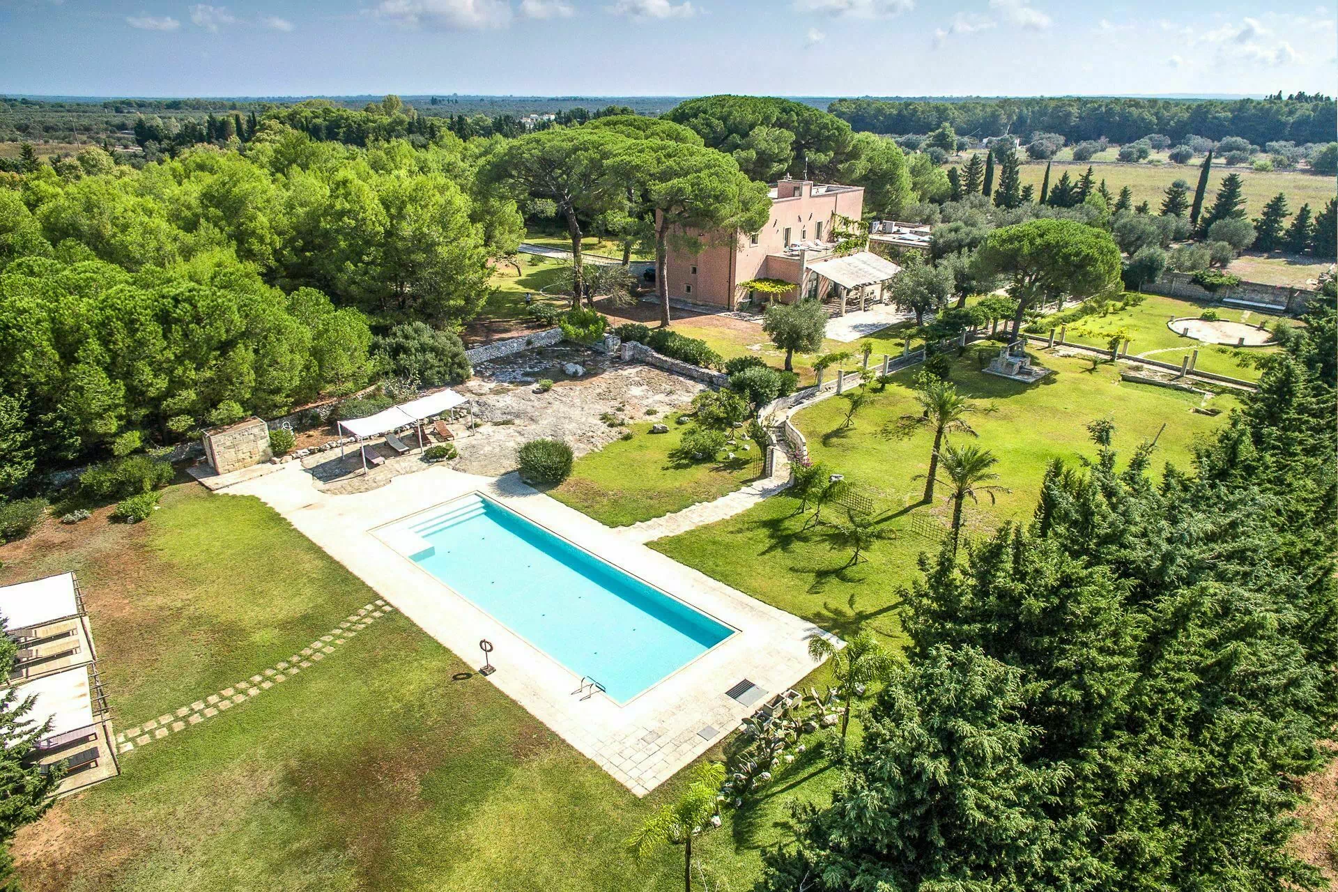 Villa in campagna con piscina