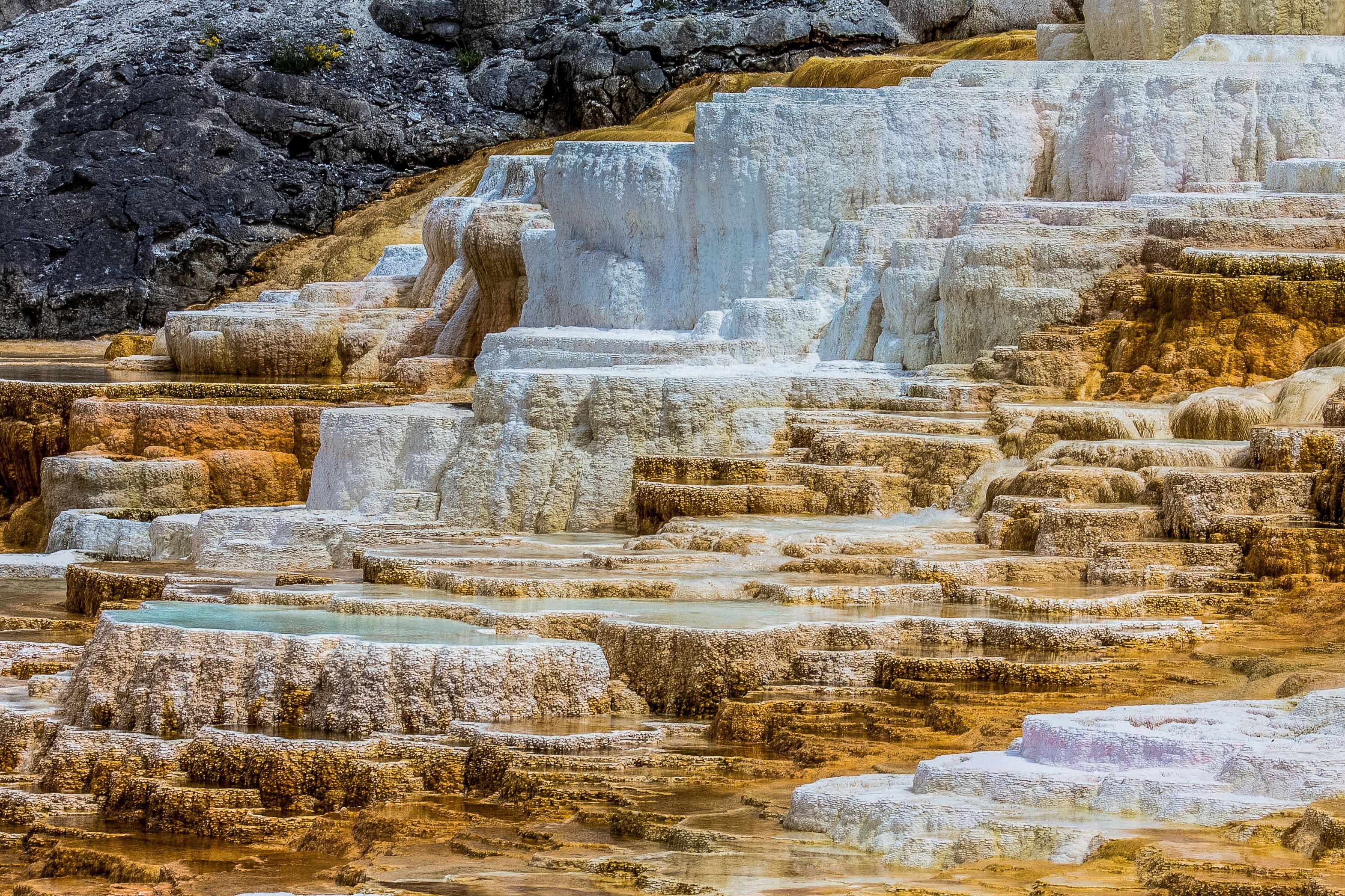 Bacini nascosti e piscine naturali