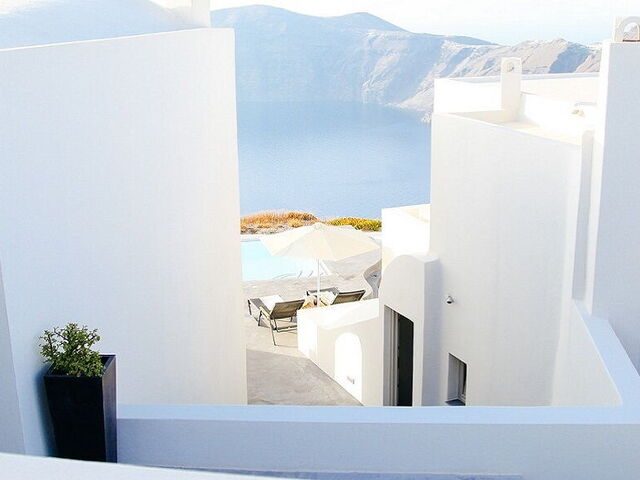 What to See and Do in Autumn in Greece