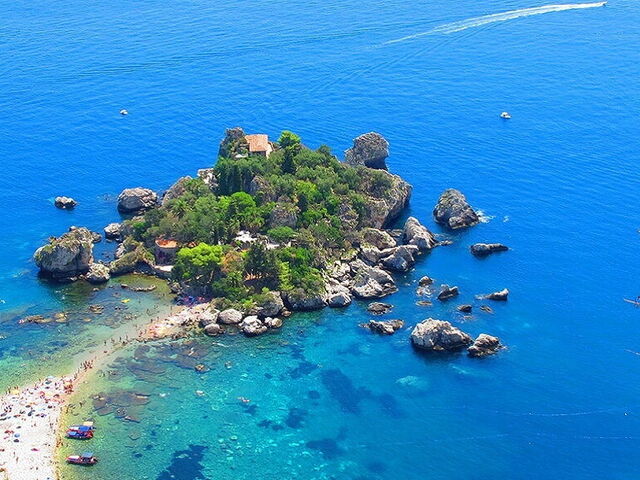 Our Guide to Taormina and Giardini Naxos