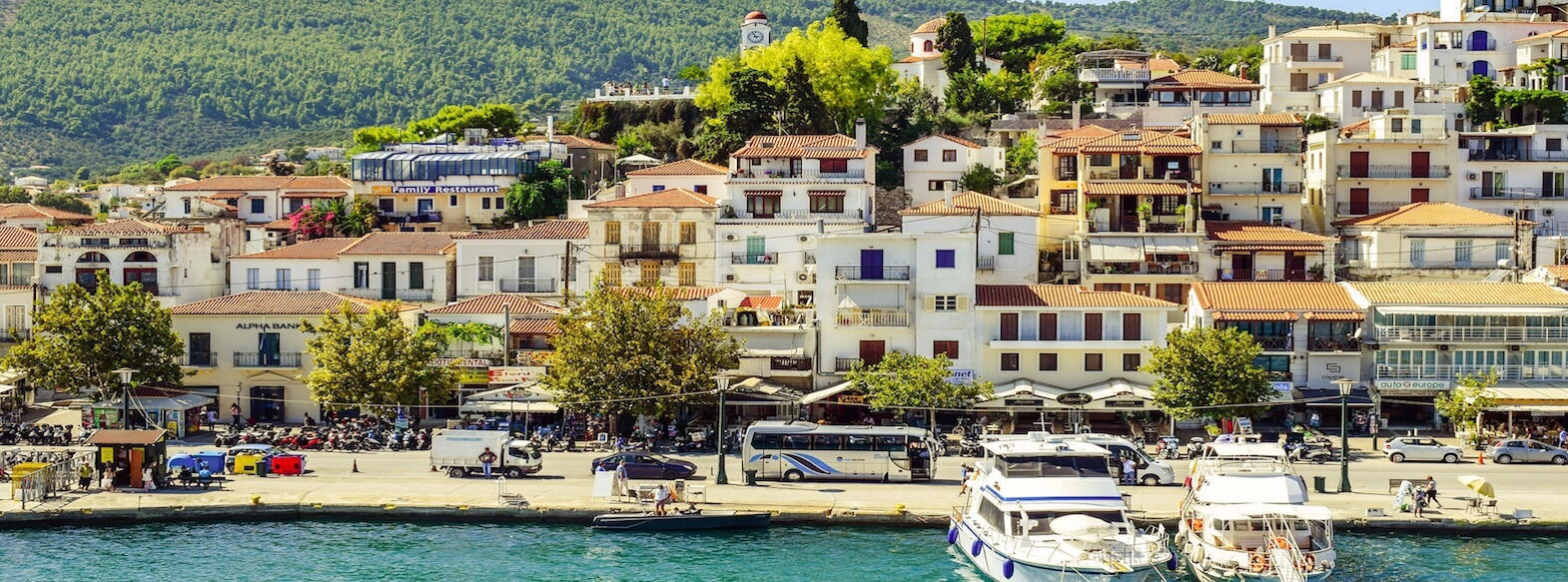 Quiet and relaxing holiday destinations in Greece