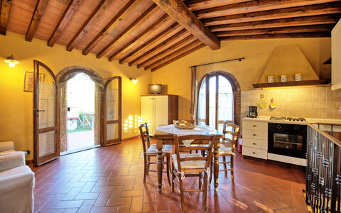Accommodation Casa Rossa 3: Dining Room, Kitchen, Living Room