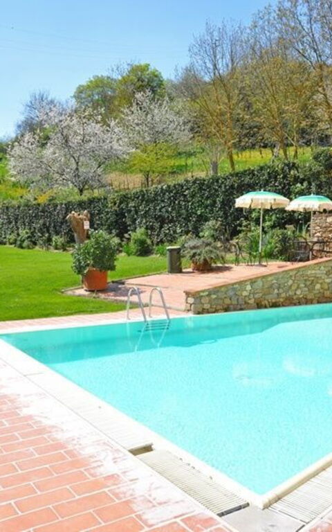 Palazzo a Greve: Outdoor, Pool