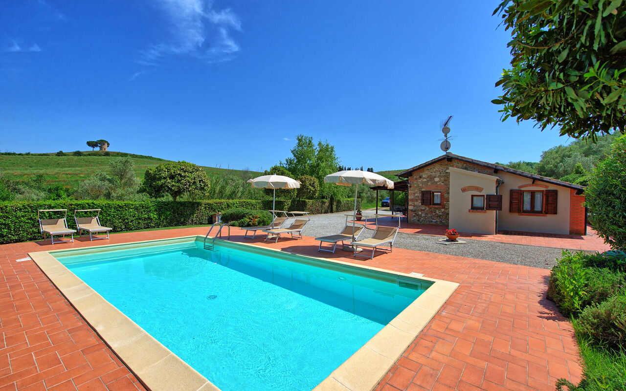 Cuccardino: Outdoor, Pool