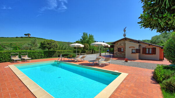 Cuccardino: Outdoor, Pool