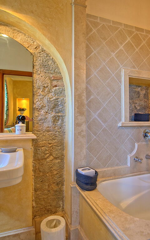 Castello Leopoldo: Bathroom
