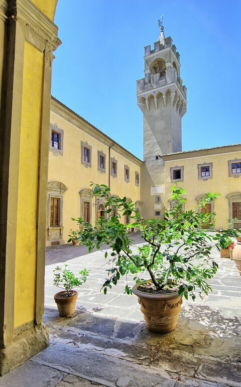 Montegufoni: Building Exterior, Outdoor