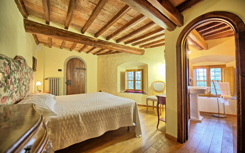 Accommodation Galleria: Bedroom