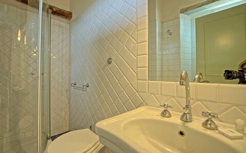 Accommodation Tettoia: Bathroom
