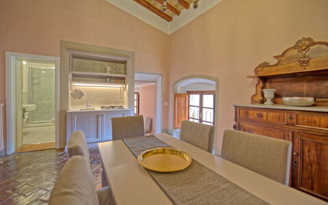 Accommodation Montegufoni 18: Dining Room, Kitchen, Living Room