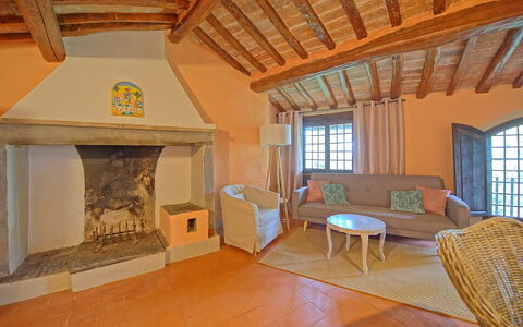 Accommodation Montegufoni 11: Dining Room, Kitchen, Living Room