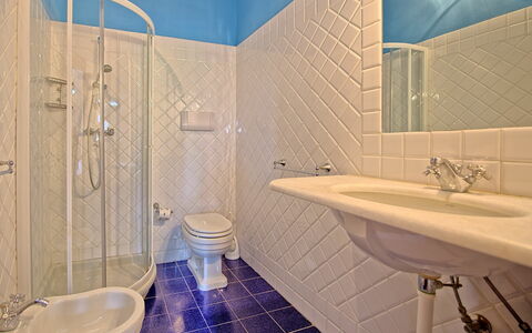 Accommodation Acciaioli 4: Bathroom