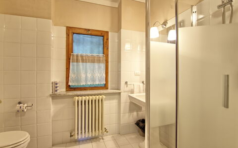 Accommodation Villa Acciaioli: Bathroom