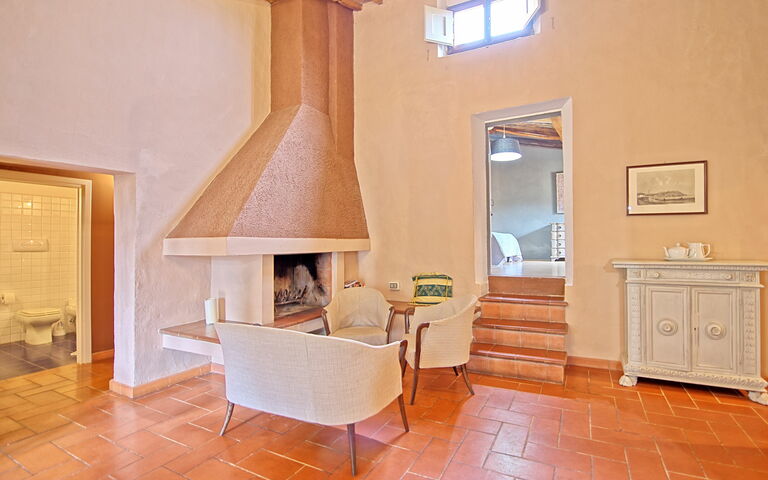 Accommodation Acciaioli 1Bis: Dining Room, Kitchen, Living Room