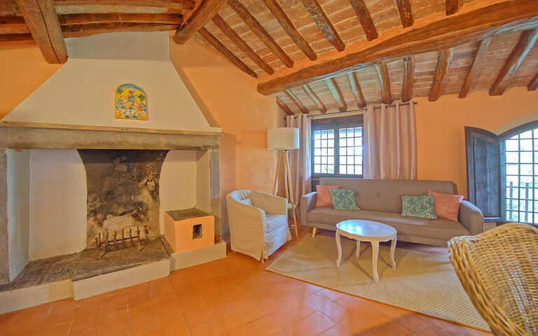 Accommodation Montegufoni 11: Dining Room, Kitchen, Living Room