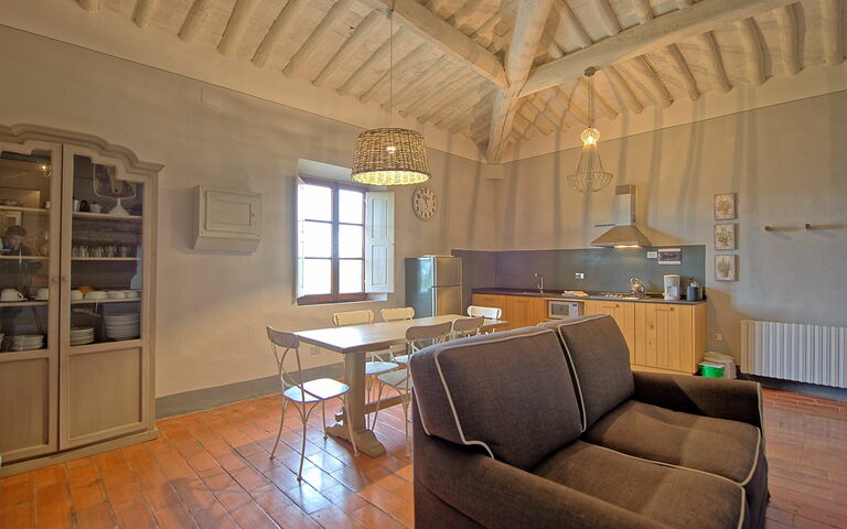 Accommodation Acciaioli 14: Dining Room, Kitchen, Living Room
