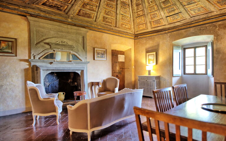 Accommodation Cupola: Dining Room, Living Room