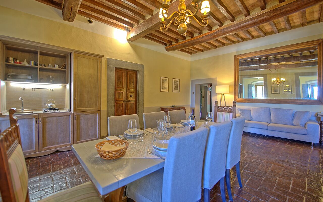 Accommodation Cardinale: Dining Room, Kitchen, Living Room
