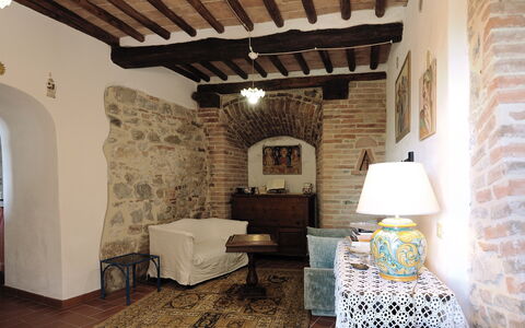 Accommodation Cornocchio 2: Living Room