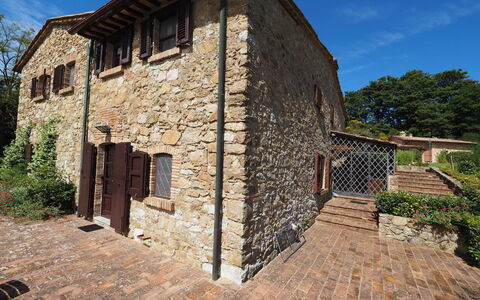 Accommodation Cornocchio 1: Building Exterior, Garden, Outdoor