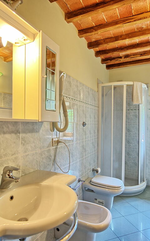 Poggio Conca: Bathroom