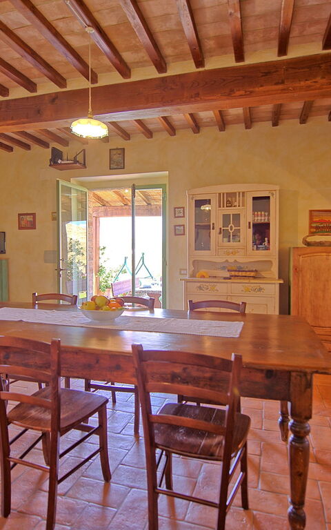 Castelmuzio: Dining Room, Living Room