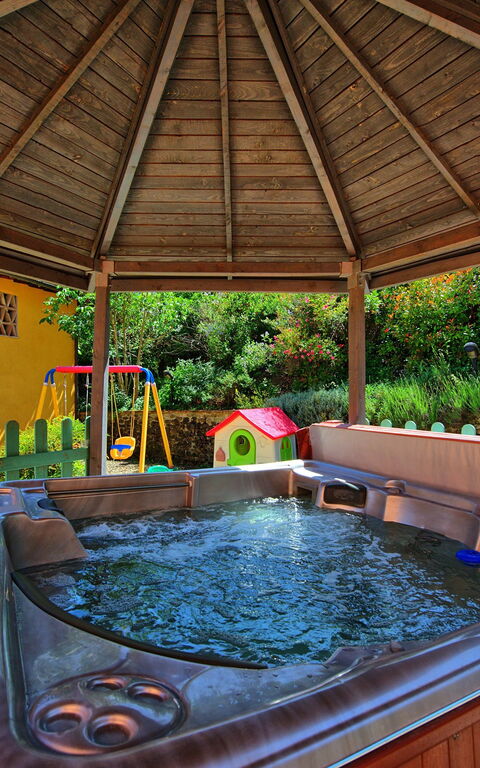 Casa Scopeti: Building Exterior