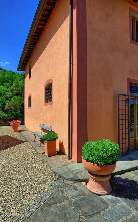 Casa Scopeti: Building Exterior