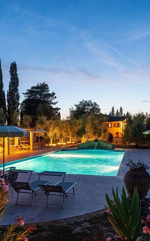 Montelopio: Building Exterior, Outdoor, Pool