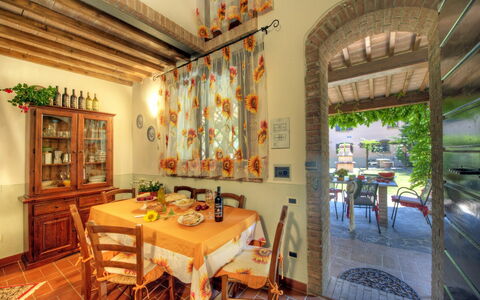 Accommodation Montelopio 6: Dining Room, Kitchen, Living Room