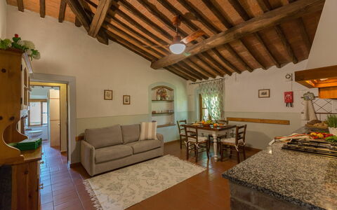 Accommodation Montelopio 8: Dining Room, Kitchen, Living Room