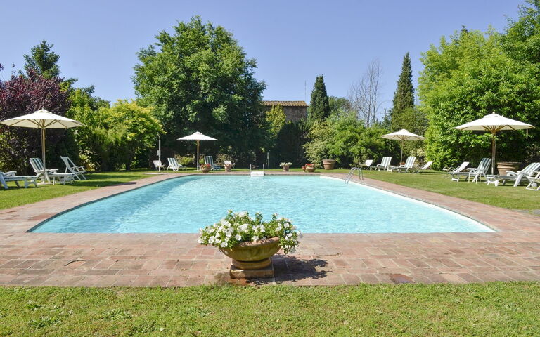 San Pietro: Garden, Pool