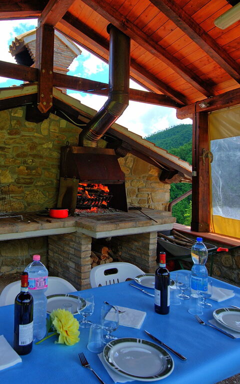 Villa Contessa: Building Exterior