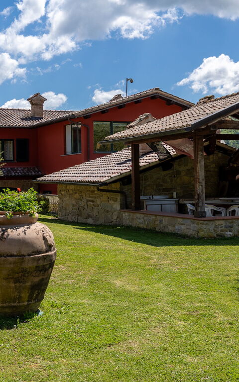 Villa Contessa: Building Exterior, Garden, Outdoor