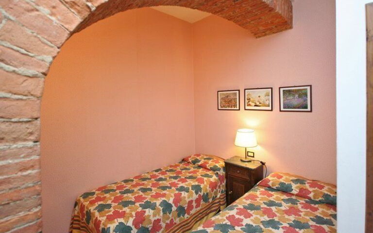 Accommodation La Selva 3: Bedroom