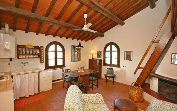 Accommodation La Selva 5: Kitchen, Living Room