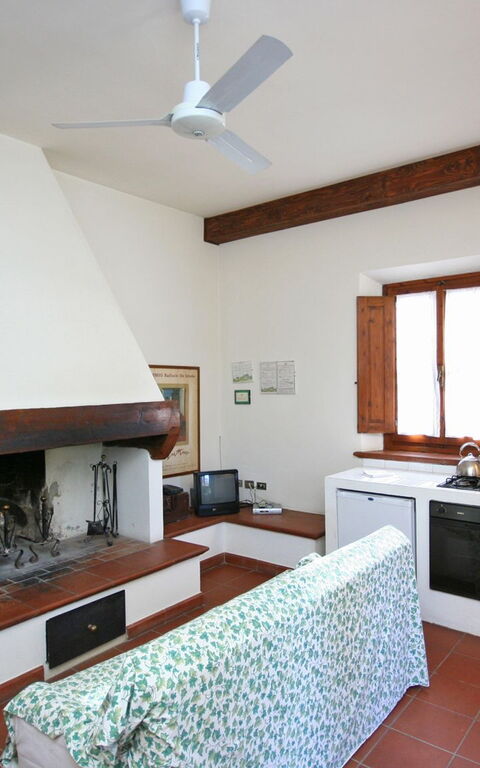 Il Frantoio: Kitchen, Living Room