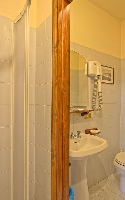 Il Frantoio: Bathroom