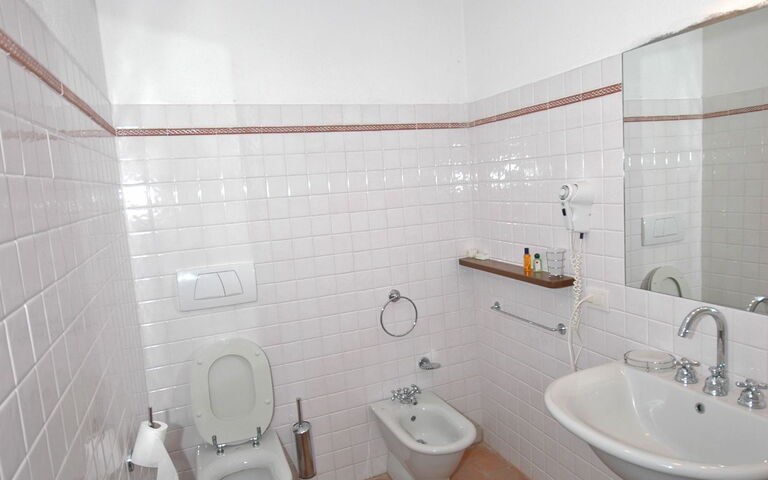 Accommodation Fornacino 5: Bathroom