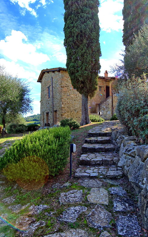 Brunello: Garden