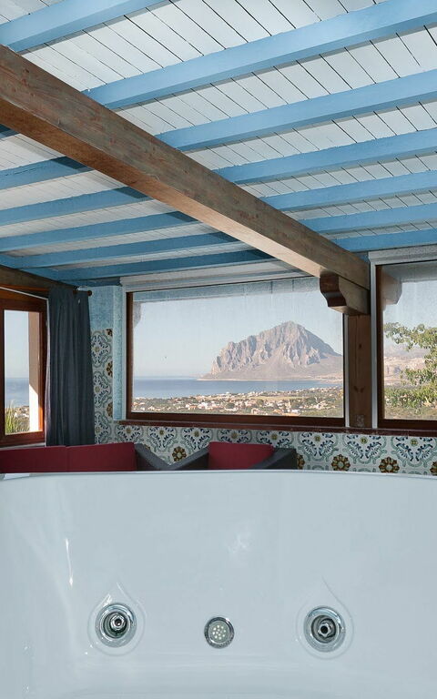 Villa Erice: Bathroom