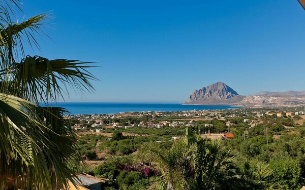 Villa Erice: Scenic View